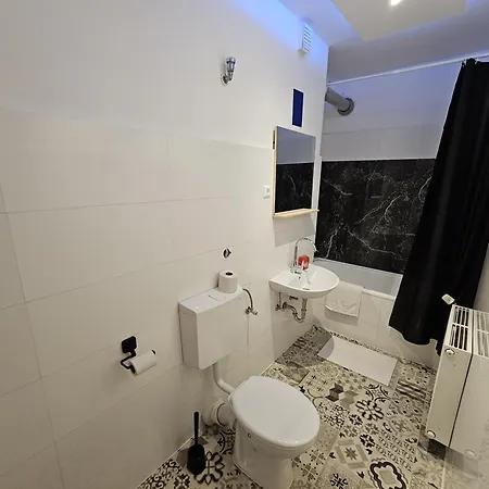 Zentral 2 * دوسبرغ