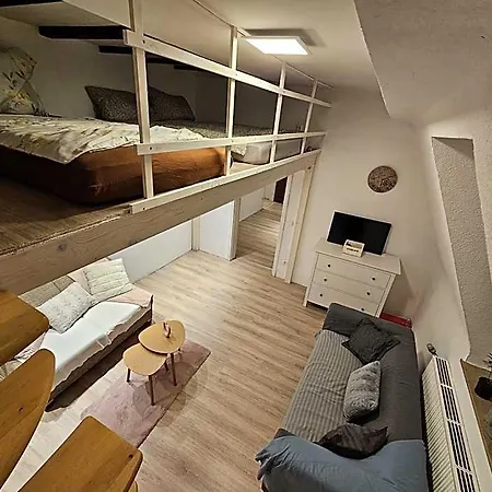 Zentral 2 Neudorf * Ντούισμπουργκ